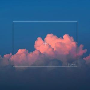 美㇏扒开尿囗给男人看
